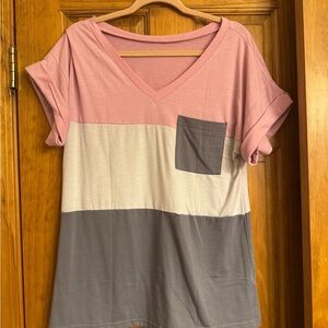 Colorblock V-Neck Pocket Tee - Pink, White & Gray